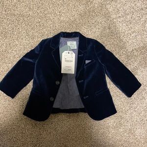 Brand new with tags! Cutest Navy velvet blazer